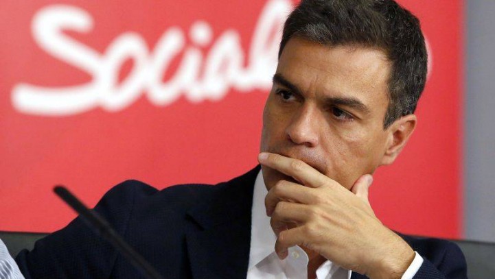 El Rey propone a Pedro Sánchez, secretario general del PSOE, para el debate de investidura